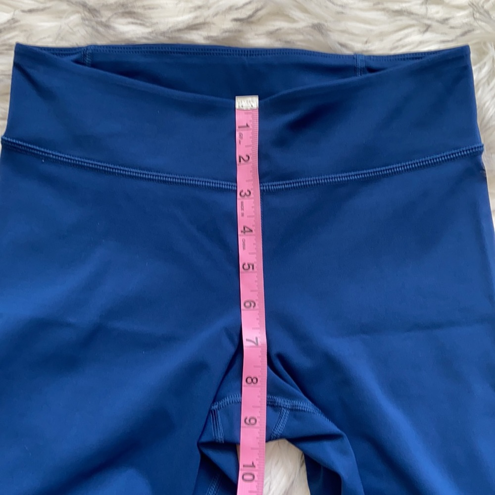 Under Armour Mirror Free Cut Cropped Leggings - Picture 9 of 11